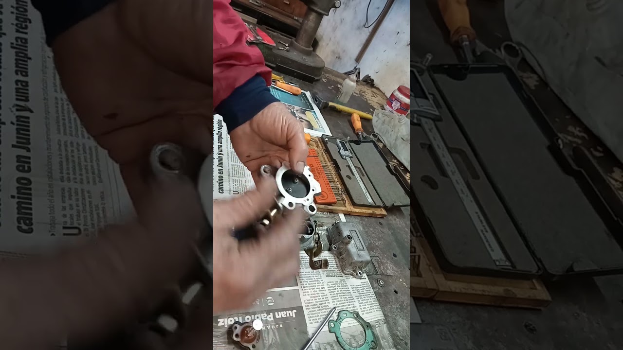 Funcionamiento Básico del carburador Holey ...Una boca !!!