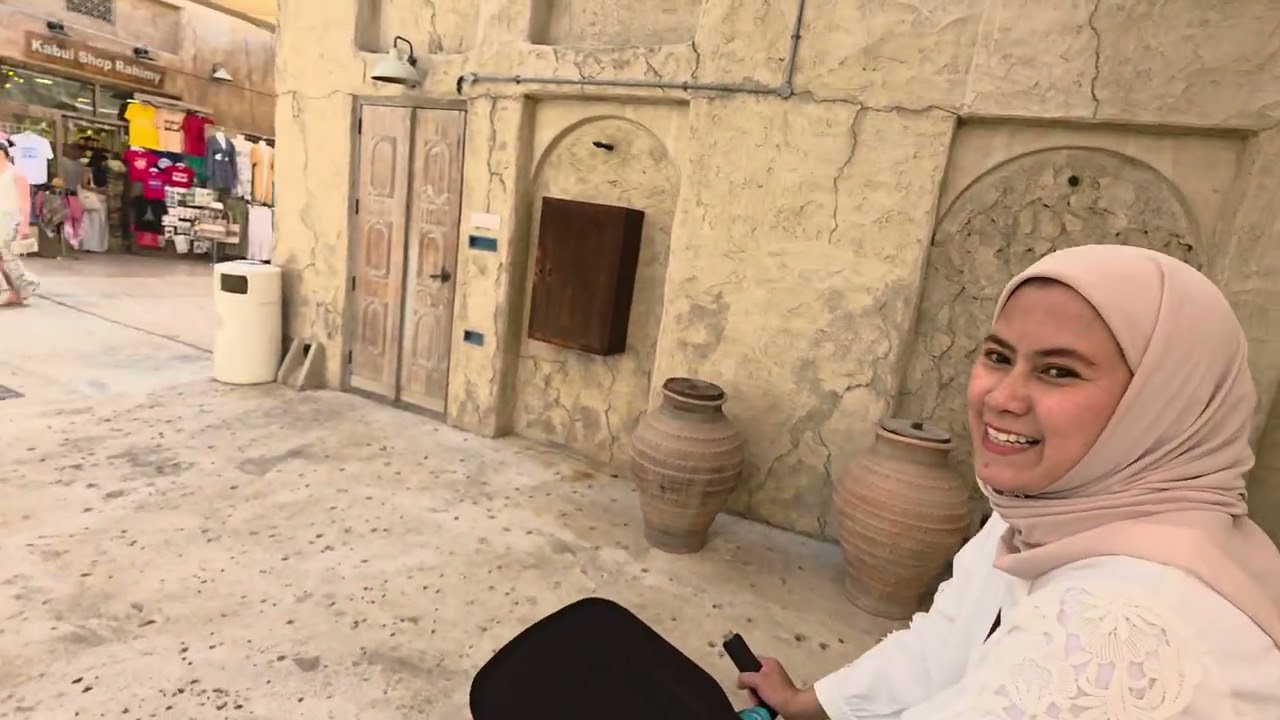 Wisata ke Old Dubai bersama Mama & Dede Z