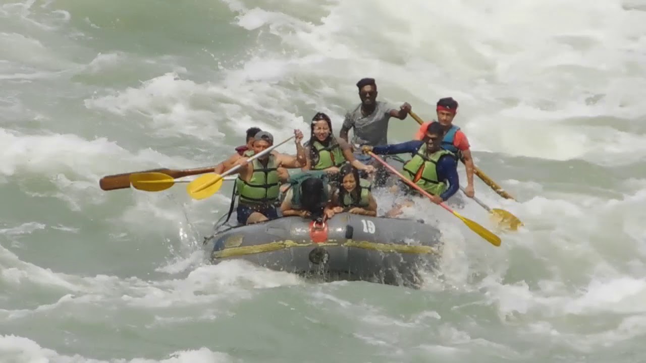 River Rafting at Teesta : Sikkim/Darjelling