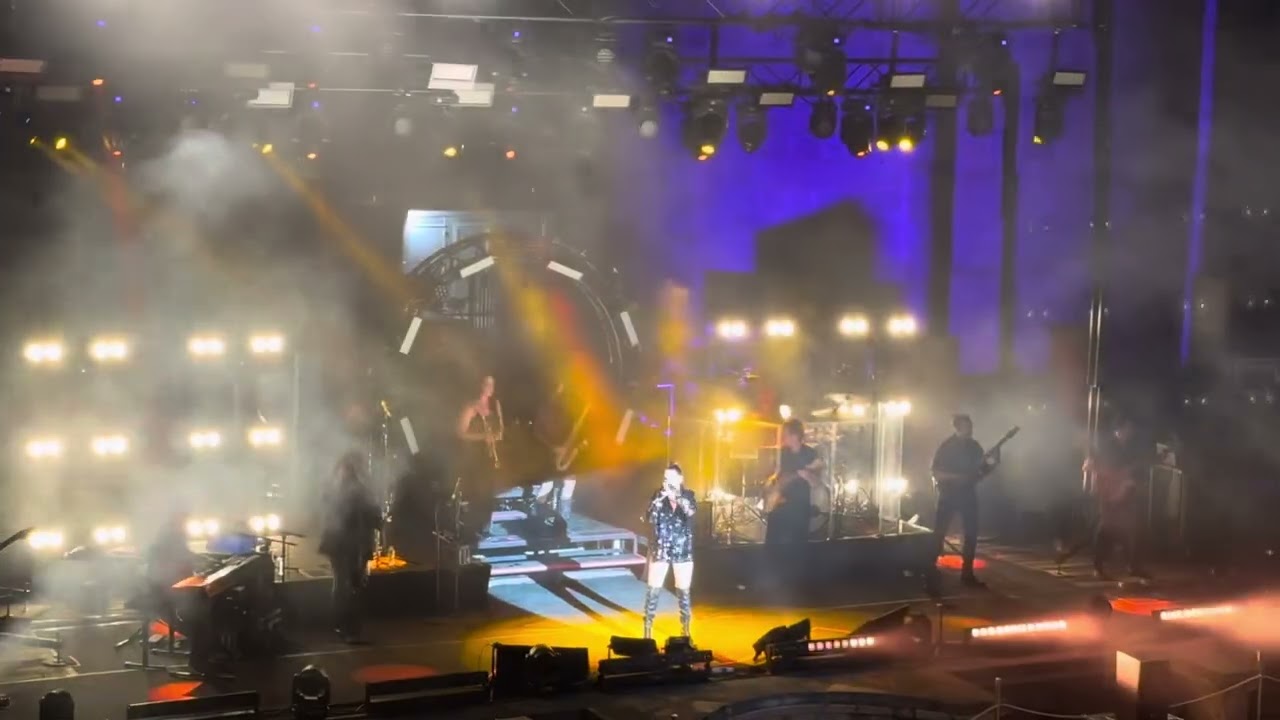 Malú, Gira 25 años. Festival de Medellín, Badajoz, Extremadura.