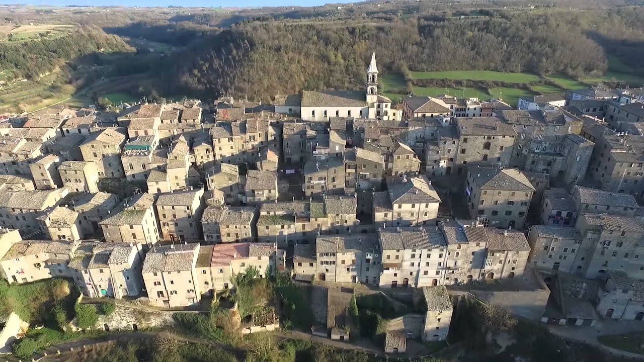 Drone su Grotte di Castro