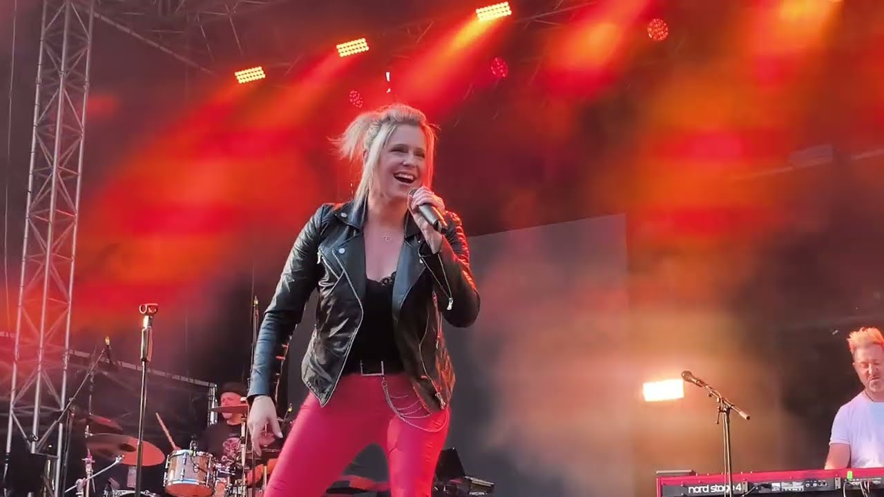 Die Lärmer - Himmel aus Gold *Live Junge Garde Dresden* 24.05.25