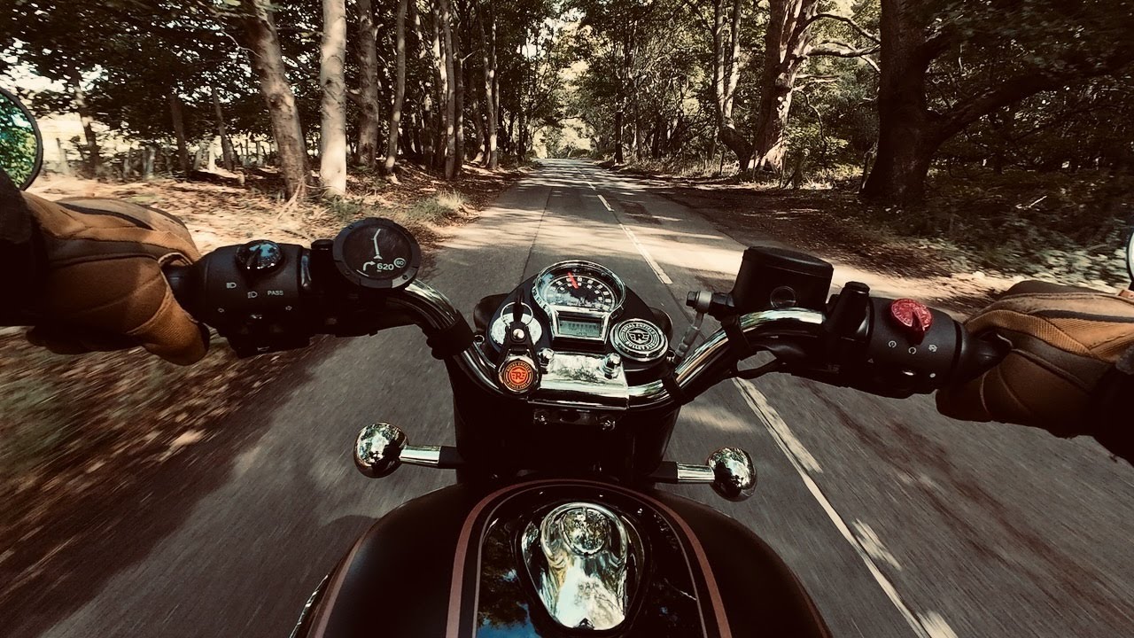 Royal Enfield Bullet 350 - Autumnal Friday Ramble