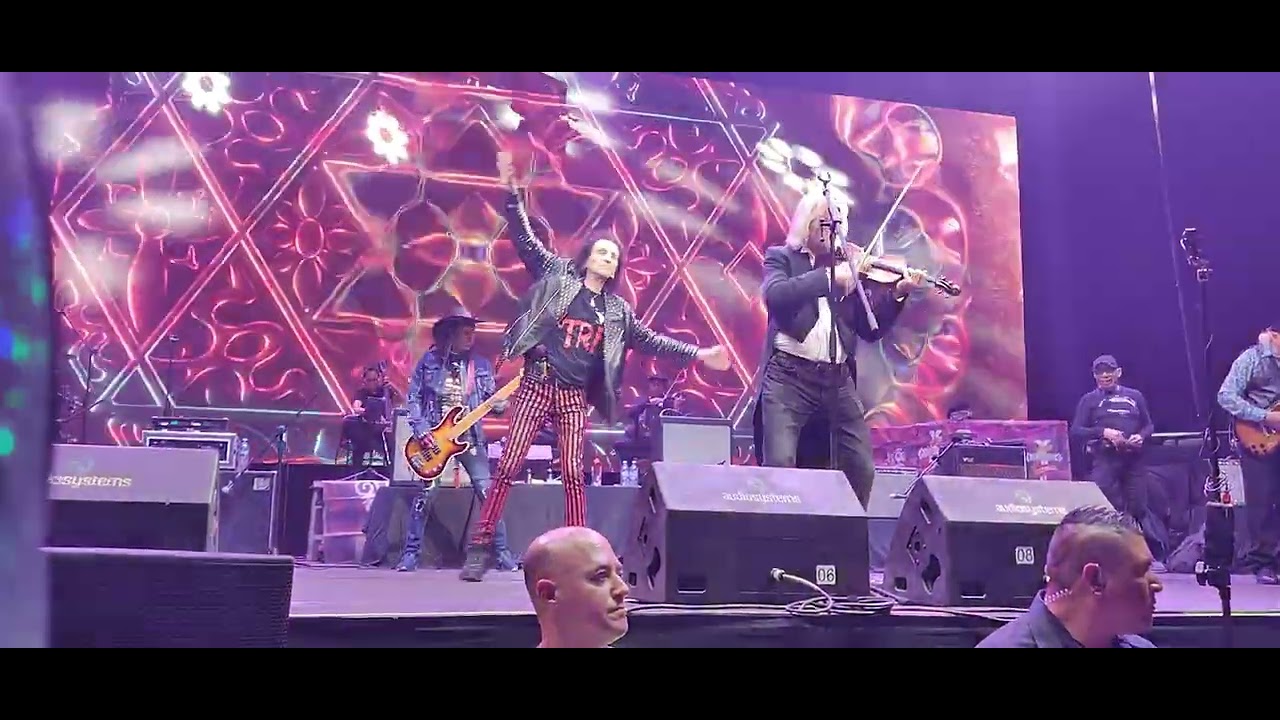 El Tri ft Zbigniew Paleta y cuarteto Stadivarius - Triste canción (en vivo Arena Monterrey 2023)