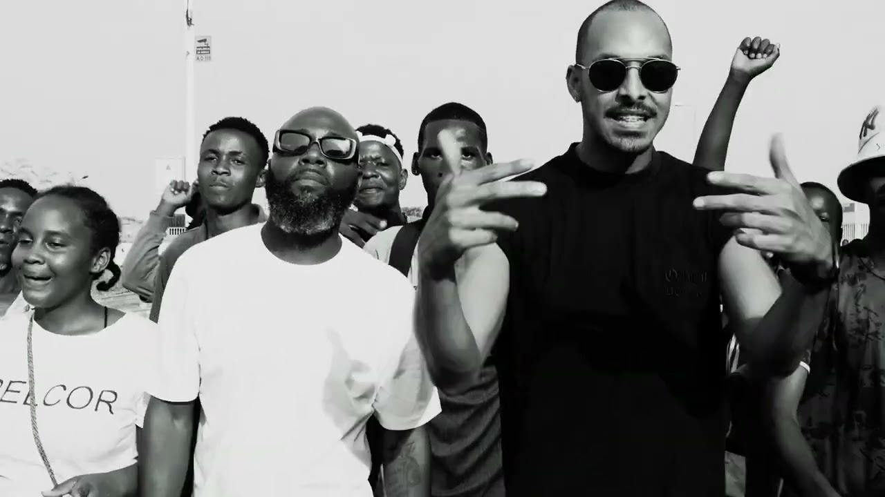 Masta OGBIGBABE X Cali John - Na Telha [Mix-Tape D.M.E.Q.F.A] [vídeo Oficial]