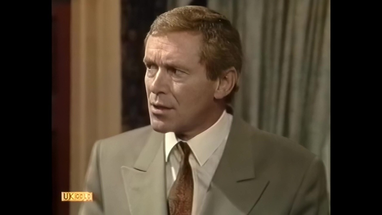 Home James S4 Ep. 2 - French Kiss starring Jim Davidson, George Sewell