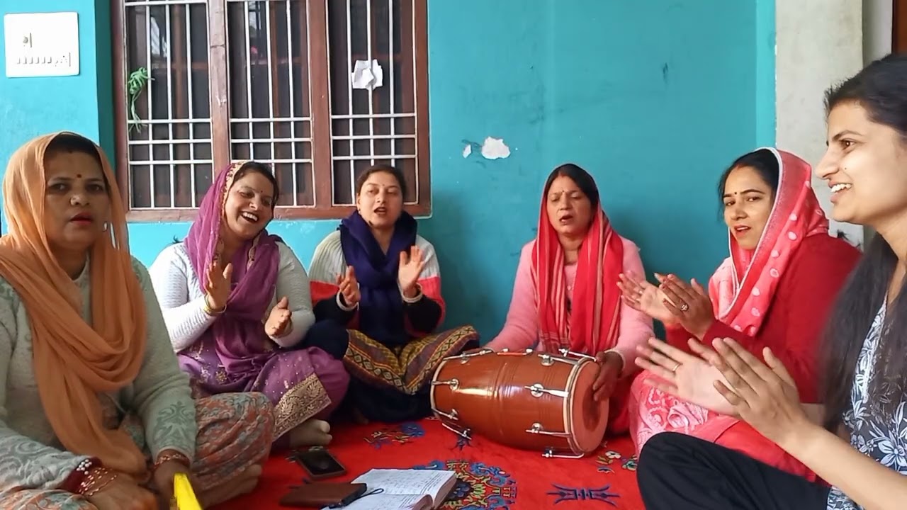 होली खेले नंद लाल बृंदाबन में   (Holi special song )  2026