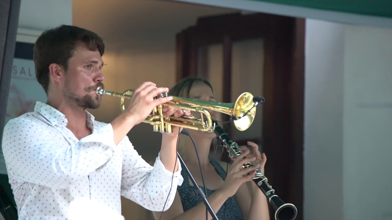 Warszawska Orkiestra Sentymentalna - Zimny Drań