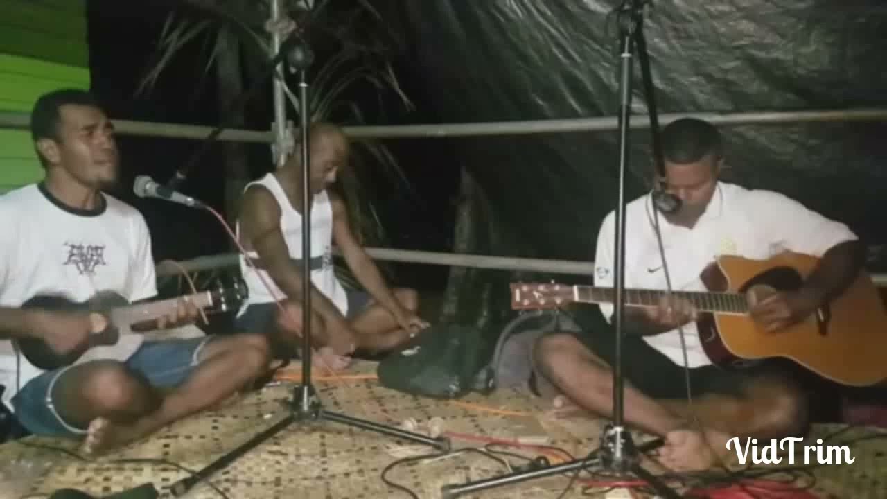 Delai Yatova ft Waitadralagi _ Dua ciwa ono lima/ Gadreva lo tu/Tavaka Sigidrigi