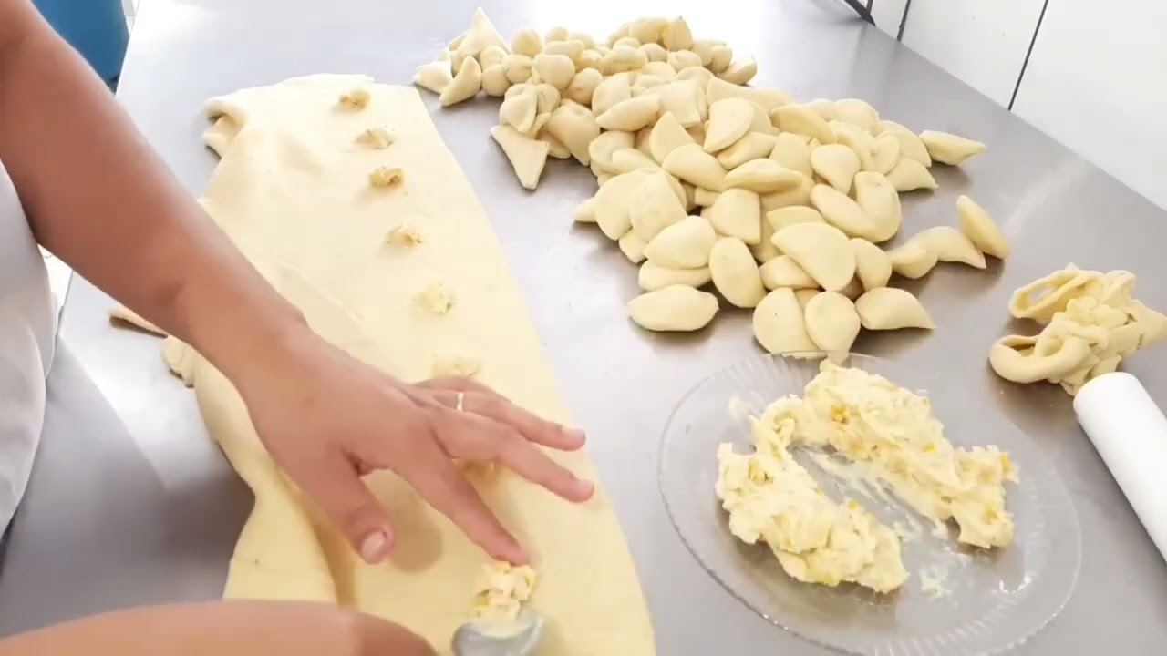 Aprenda a trabalhar com salgados de festa e ganhe dinheiro.