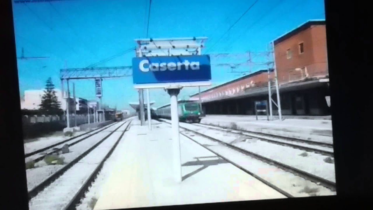 ANNUNCI ALLA STAZIONE DI CASERTA