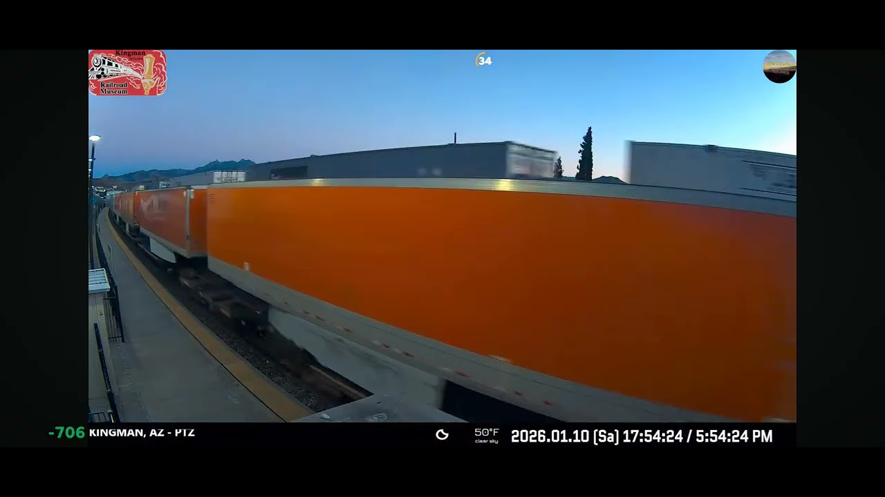 Two intermodal trains meet in Kingman AZ 
