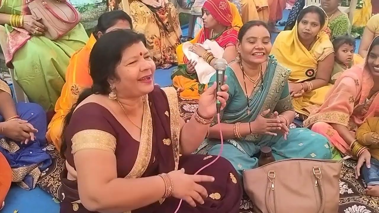 😁 शादियों की सीजन में गाए जाने वाला(हंसी मजाक का) #बन्नीबन्नागीत) आया आया अटरिया 😁