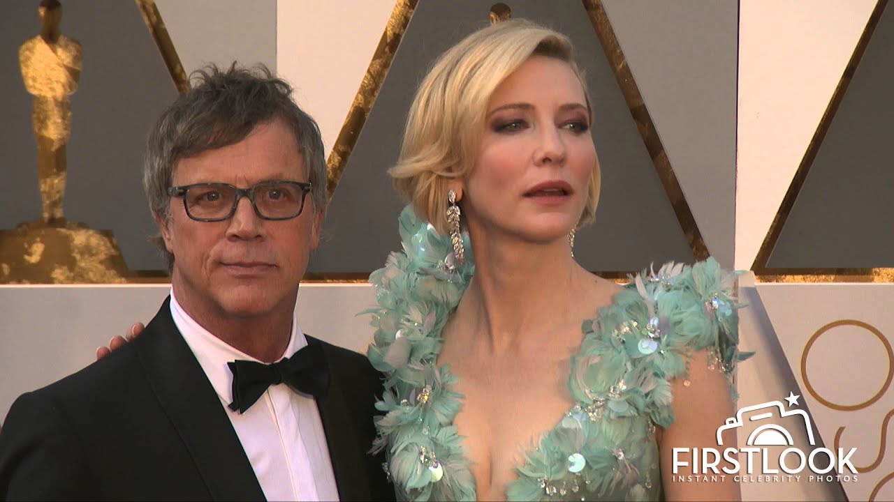 Cate Blanchett arrives at the 2016 Oscars in Hollywood