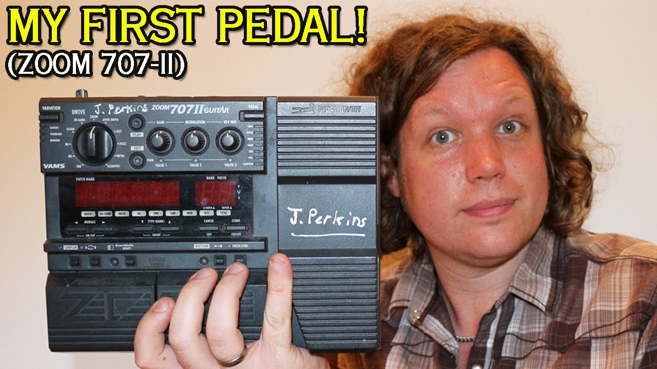 I Found My First Ever Guitar Pedal! (Zoom 707-II Guitar)