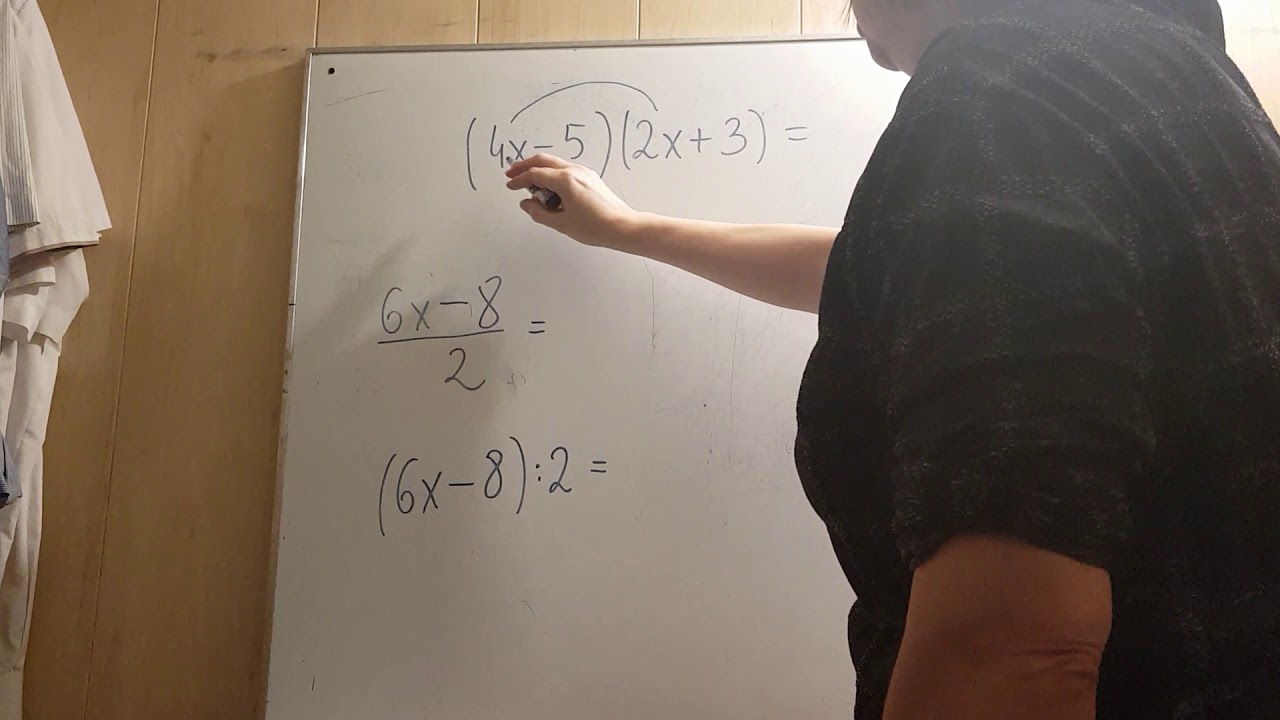 opuszczanie nawiasów w wyrażeniach algebraicznych