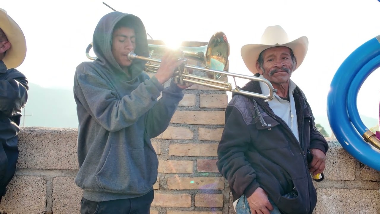Qué chilenas se aventaron estos niños! 🔥🎺