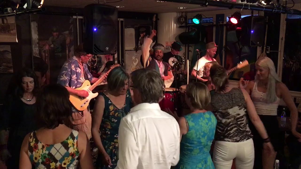 C.Paco & Dynamo de Lyx at Hijazz