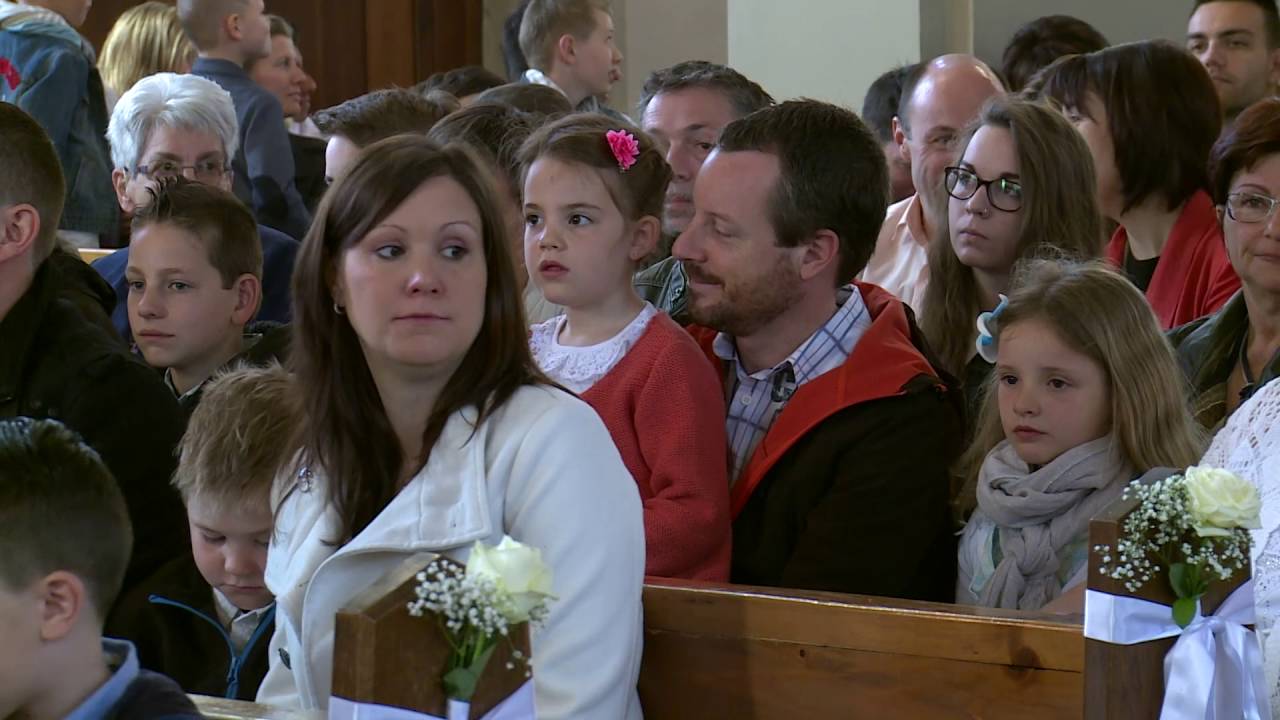 Première des communions à Courroux