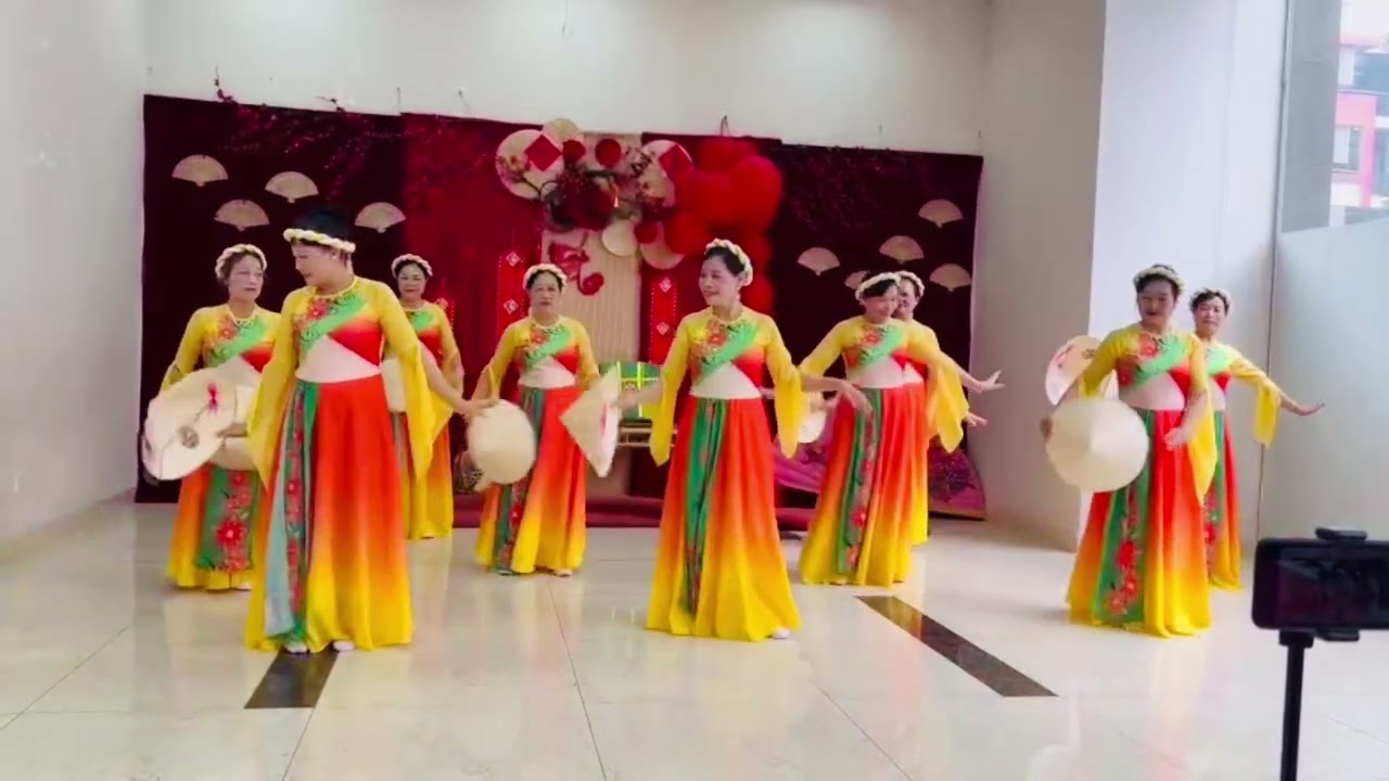 Múa Giấc mơ trưa- CLB tổ 11