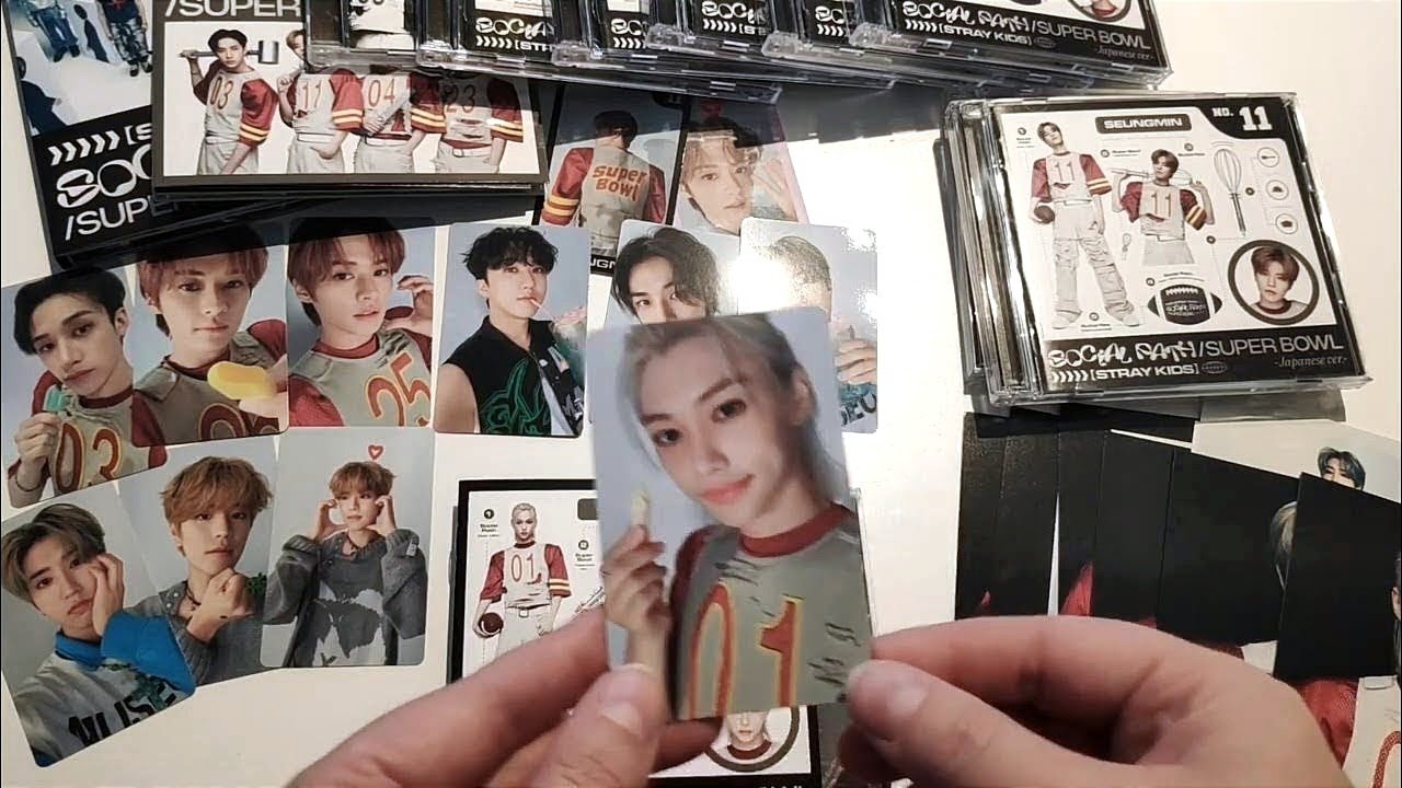 Unboxing all 11 versions of Social Path by Stray Kids! (New format for FC jackets)