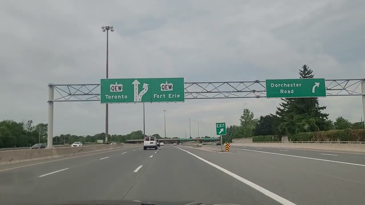Driving from Niagara Falls to Toronto