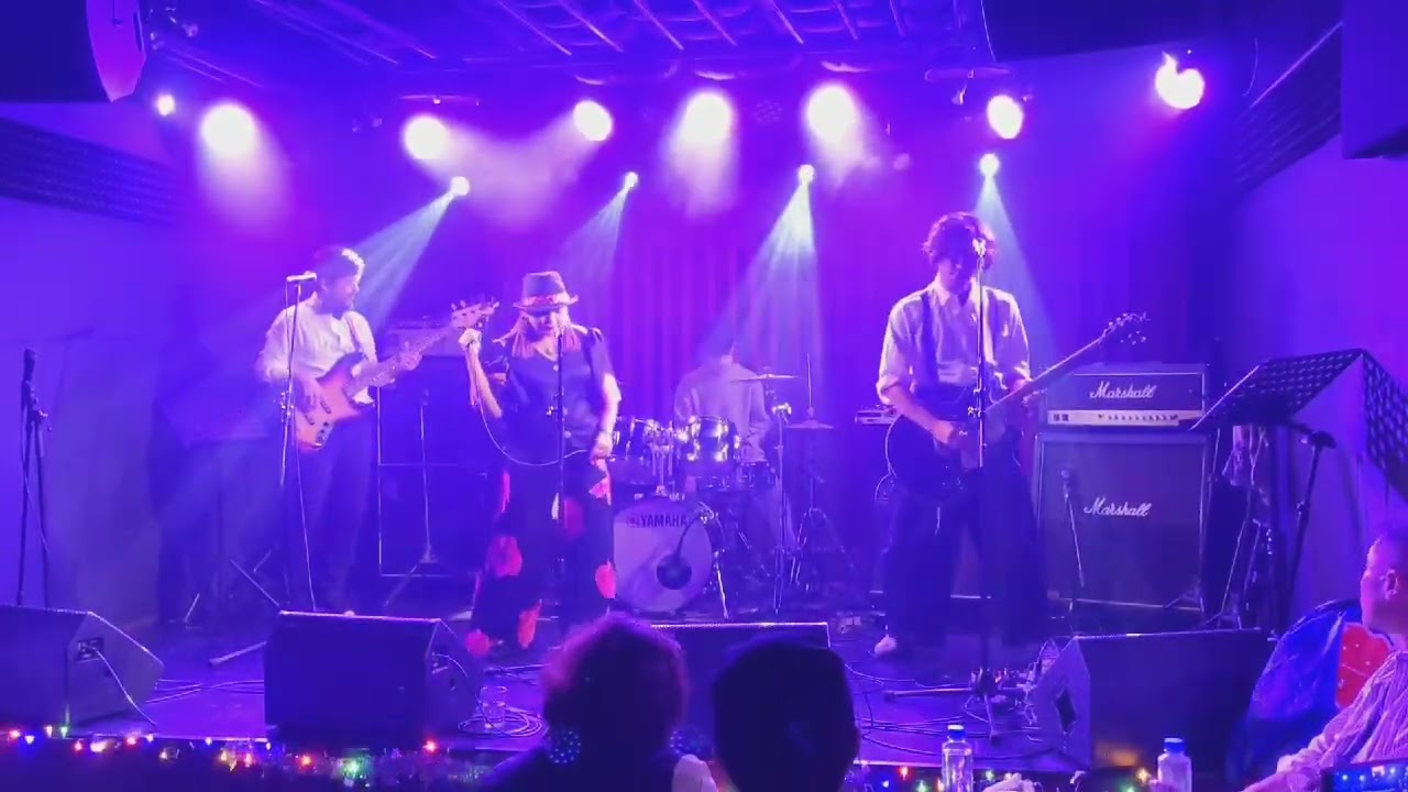 Just the two of us...Cover song by TINA with ザーキャバレーズ