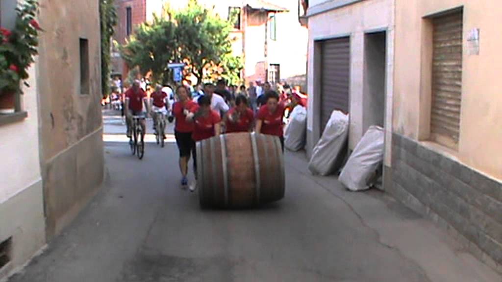 palio di Maggiora 2013 rione Valeggia donne