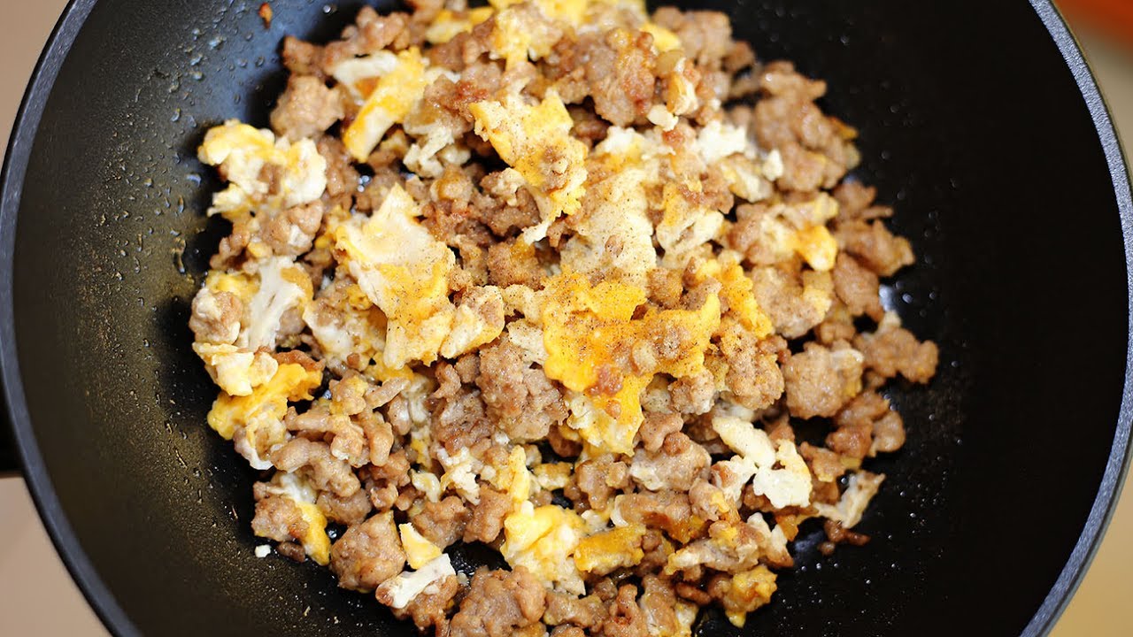 Minced Pork with Scrambled Egg : Thai Food Part 72