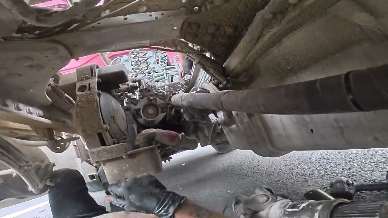 Mercedes-Benz Axor 1840 OM457 Yolda Kalan Araç ( Şaft'ı Dağıtmış ) POV