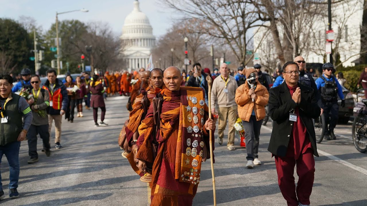 #walkforpeace #buddhistmonks  Day 108