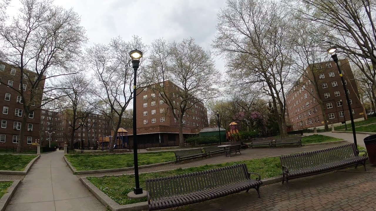 RAVENSWOOD PROJECTS: HOUSES NYCHA  ASTORIA QUEENS, NY   NYC WALKTRHOUGHS EPISODE 5 4K WITH HIP HOP L
