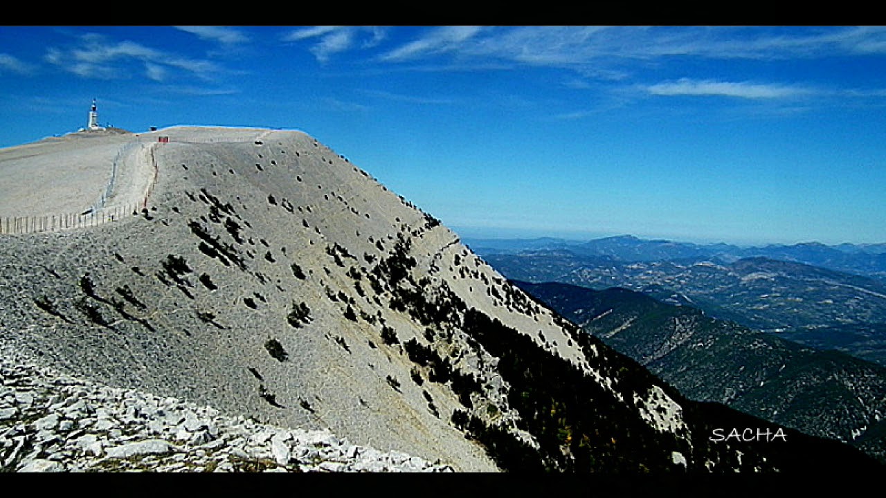 Sommet du Ventoux par Perrache et Jas de Melettes retour par le   Désert de pierres Vaucluse