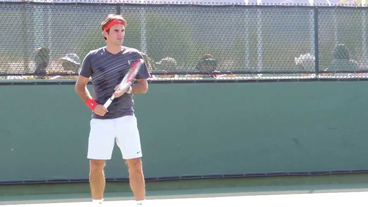 Federer Practicing in Indian Wells