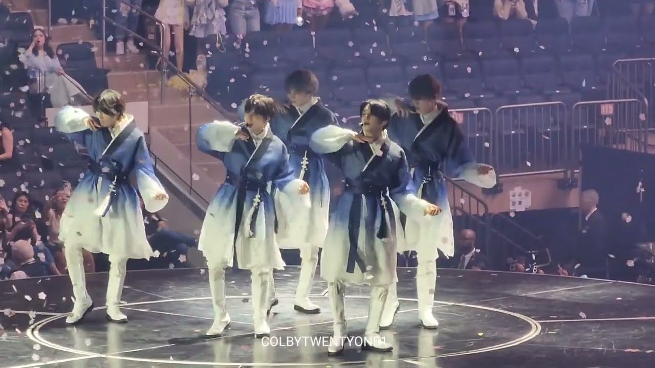 [240601] Sugar Rush Ride (Hanbok ver) - TXT ACT: Promise Tour NYC D1 MSG