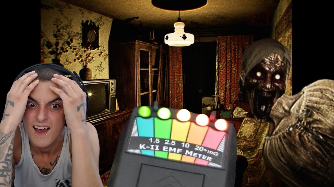 GHOST HUNTING IN A CREEPY APARTMENT!
