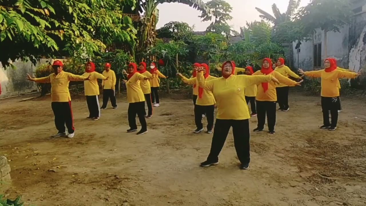 SENAM LANCARAN 45 HARI MERDEKA Jathilan (Koreo Meinining)STI PAMENANG Bendogerit Kota Blitar