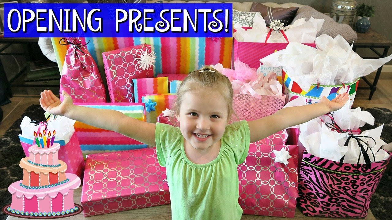 GRETCHEN'S 4TH BIRTHDAY MORNING | OPENING PRESENTS!