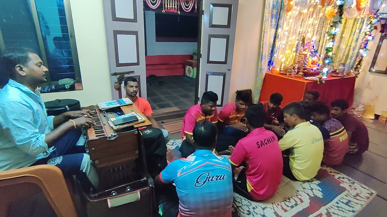Sandesh Buva Baparde