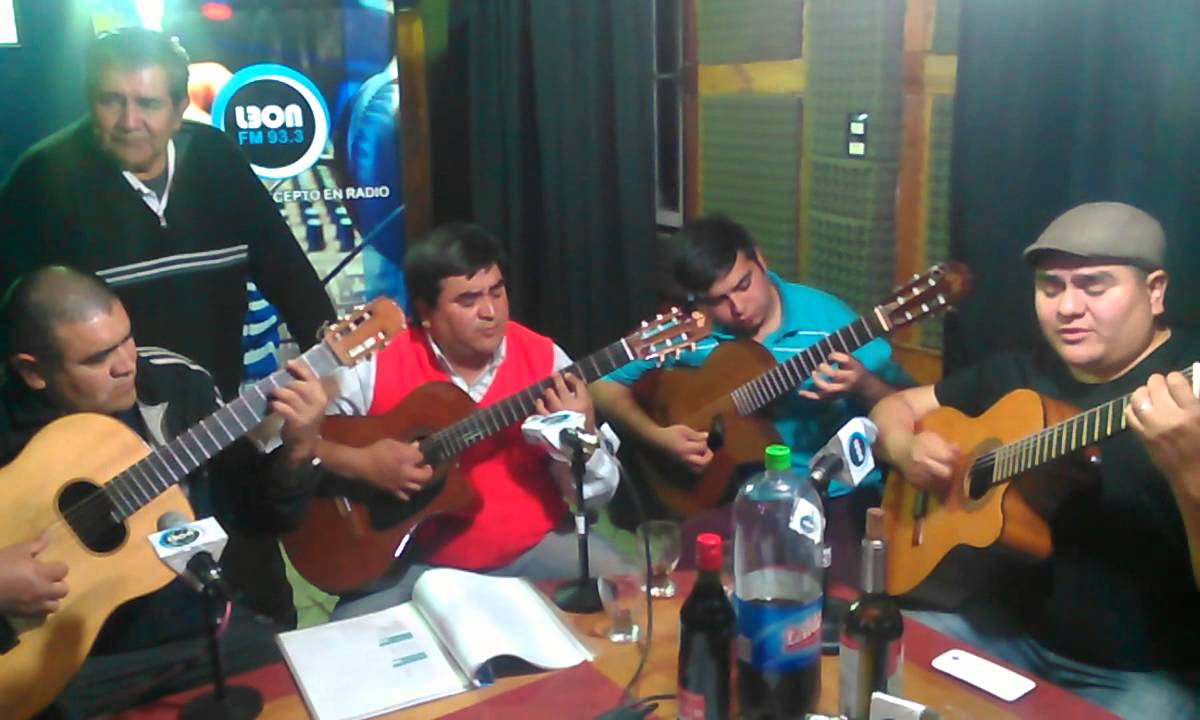 Los Hermanos Barros 