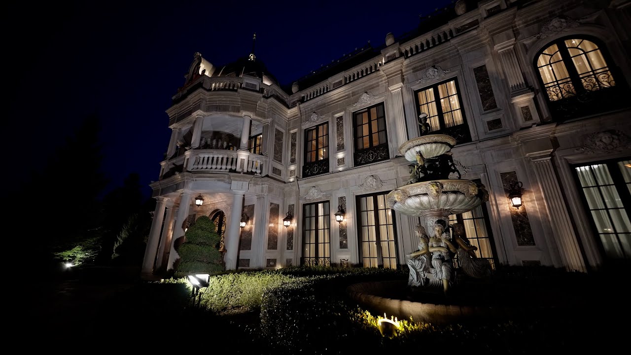 An Exceptional Luxury Mansion | Toronto, Canada 🇨🇦