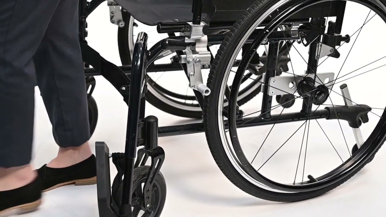 Wheelchairs set up and use (with audio descriptions)