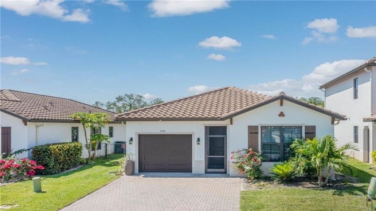 AVE MARIA | Florida Homes for Sale and Real Estate | by Steven Chase | SILVERWOOD | Built 2022