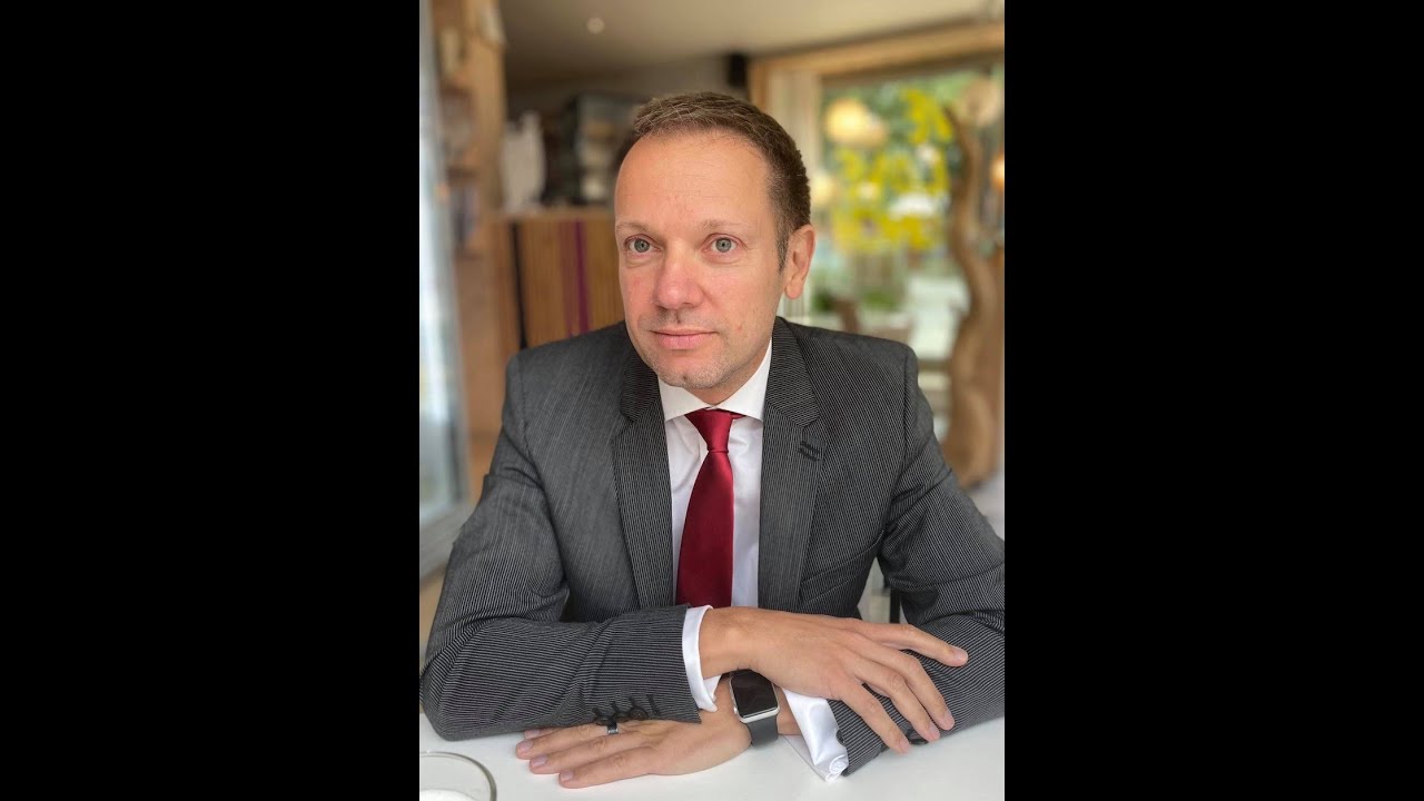 AI, Empathy & the Future of Law | Kris Seyen - Founder & Managing Partner at consey.legal