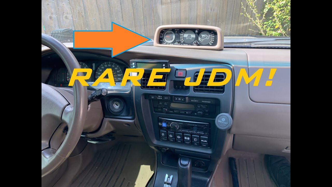 Установка редкого японского инклинометра в Toyota 4Runner 3-го поколения.