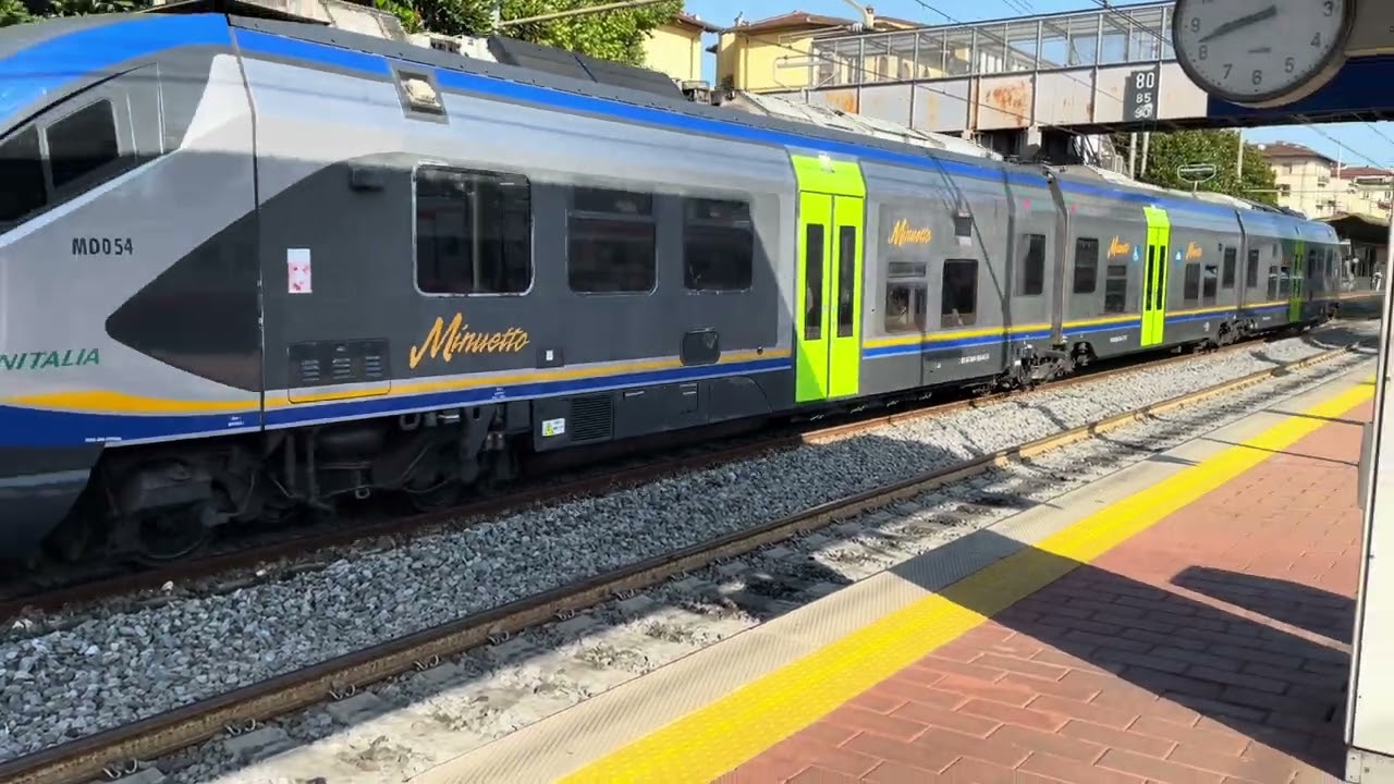 Stazione di Firenze Campo di Marte - Treni di ogni tipo in transito, arrivo e partenza!￼￼