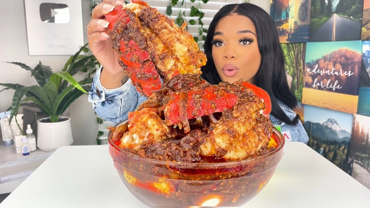 KING LOBSTER BOIL | MUKBANG | SPICY BUTTER SAUCE | SEAFOOD BOIL