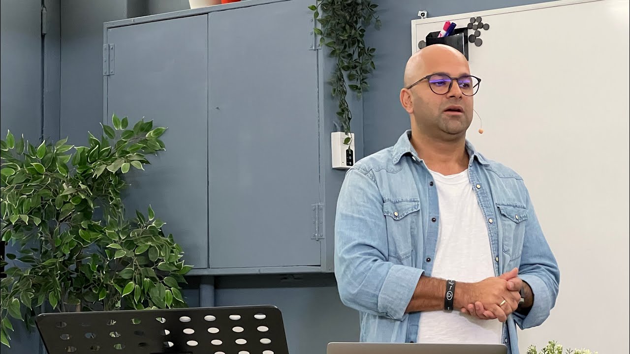 شهادت زندگی برادر جواد بختیاری از اتریش/ Javad’s Bakhtiari Testimony