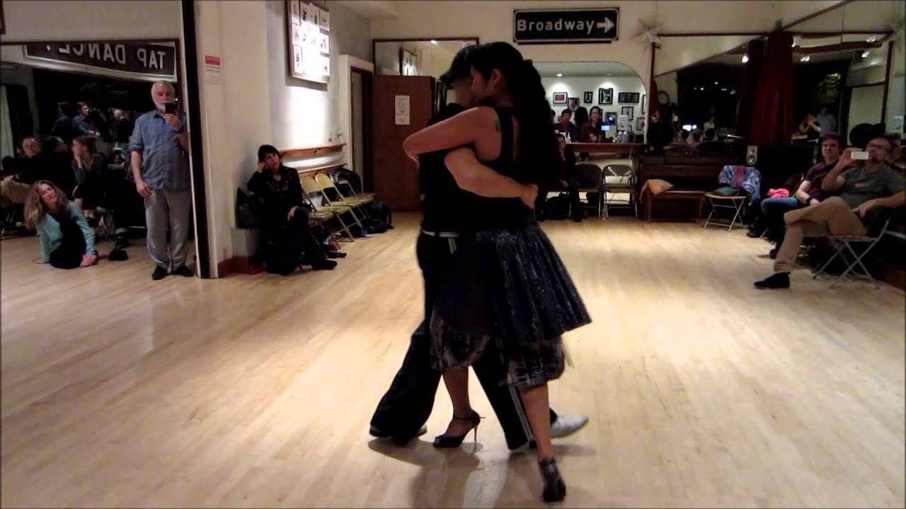 Tango Lesson: From Rock-Step Alteration to Colgada Alteration