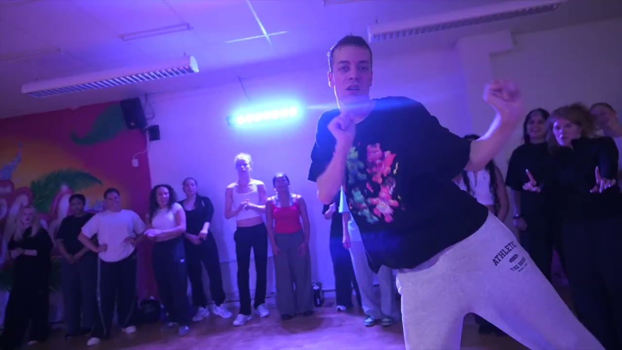 EMIL - ny lärare på Malmö Dansakademi!